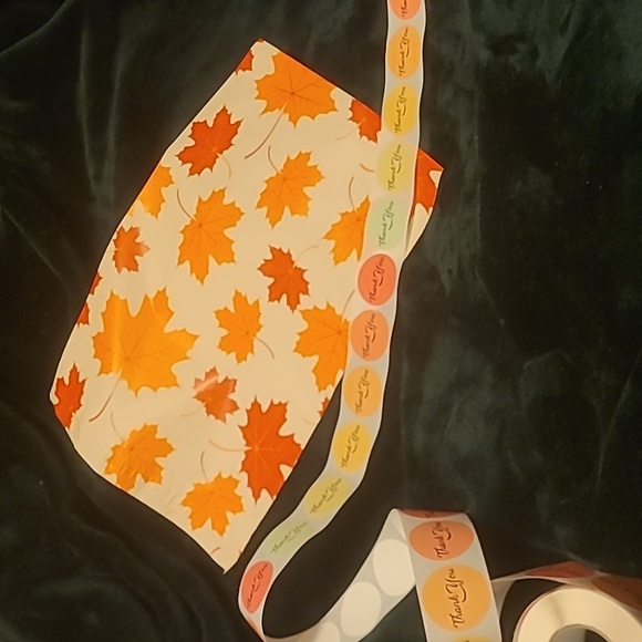 100 Ct  Autumn Leaf Party Thank You Stickers - Picture 4 of 8